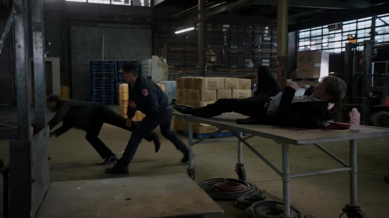 [Grunts] Ah!