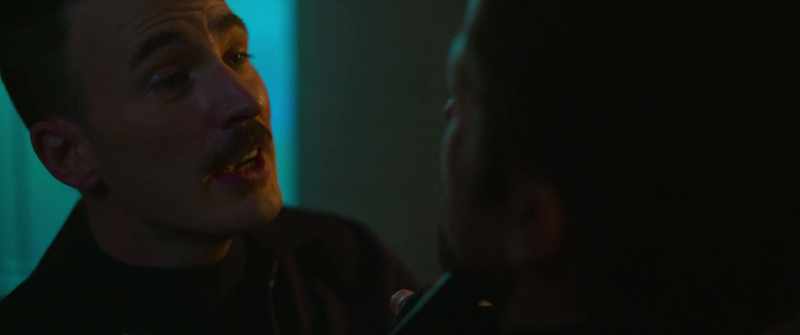 [grunts] You must be Lloyd. - What gave it away?