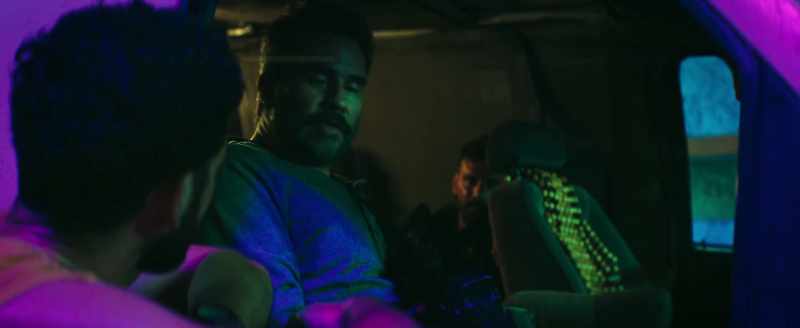 (Guapo and Luis speaking in Spanish)