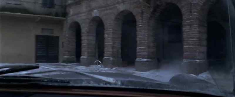 Guard: ALTO!