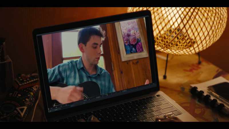 �� (GUITAR PLAYING) ♪