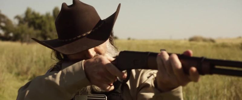(gun clicks)