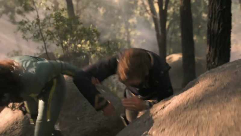 [guns zapping] [Amae and Isaac panting]