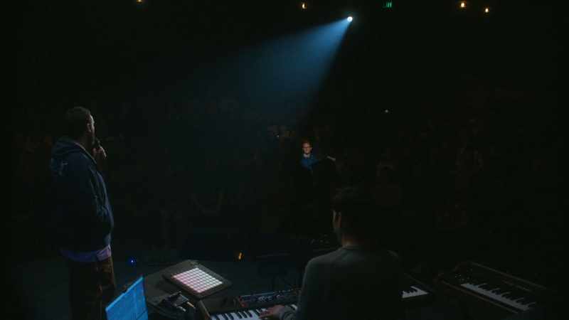 �� Guy with a drone ♪
