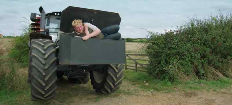 Handbrake! Turn the handbrake!