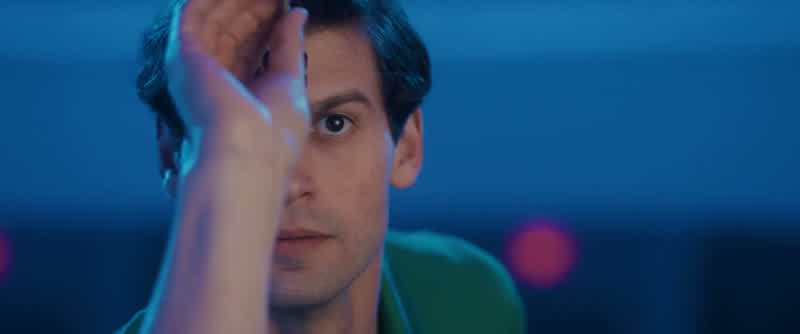 Hank is only able to get one bullseye