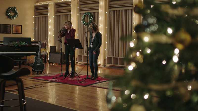 �� Hark the herald angels sing