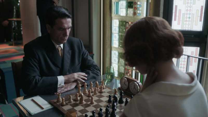 Harmon pushes her pawn