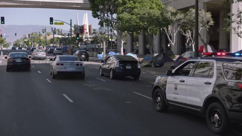 Harper: He's going for the freeway