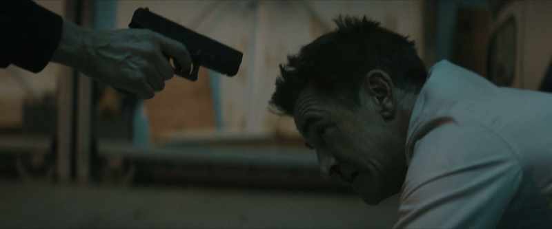 [Harry grunting]