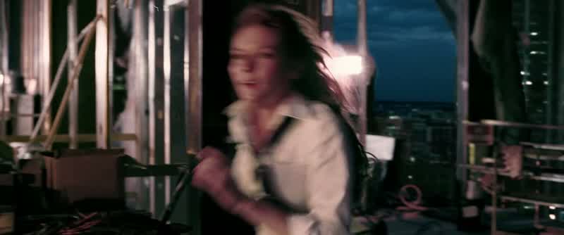 Harry. - Mary Jane. - I'm gonna get help. - No