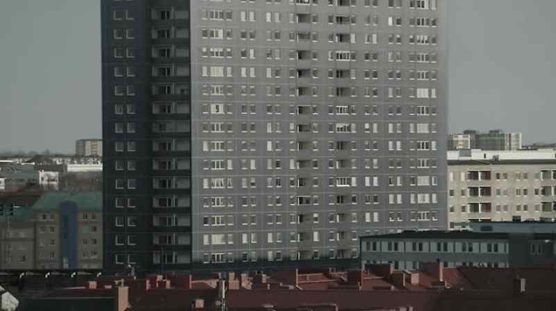 Have they found Lasse' apartment? -It is being investigated
