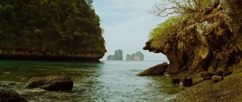 Have you seen Morgan? - Yes, I did. She helped me ashore