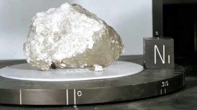 Having different structures than on Earth, the debunkers say