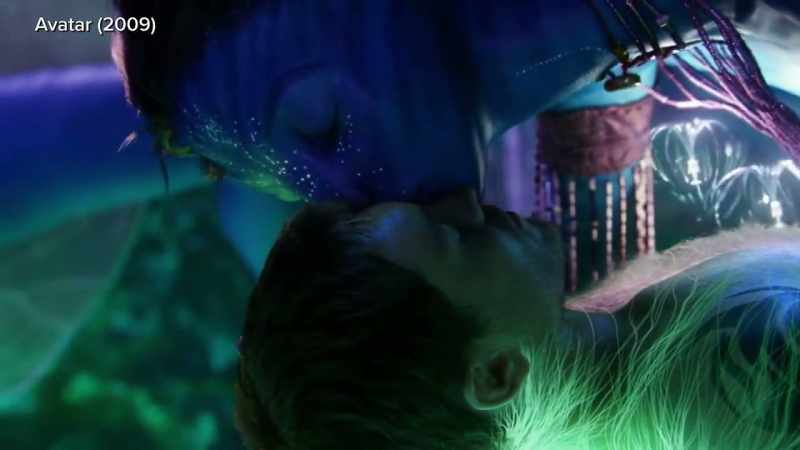He has a human mind and a Na'vi body
