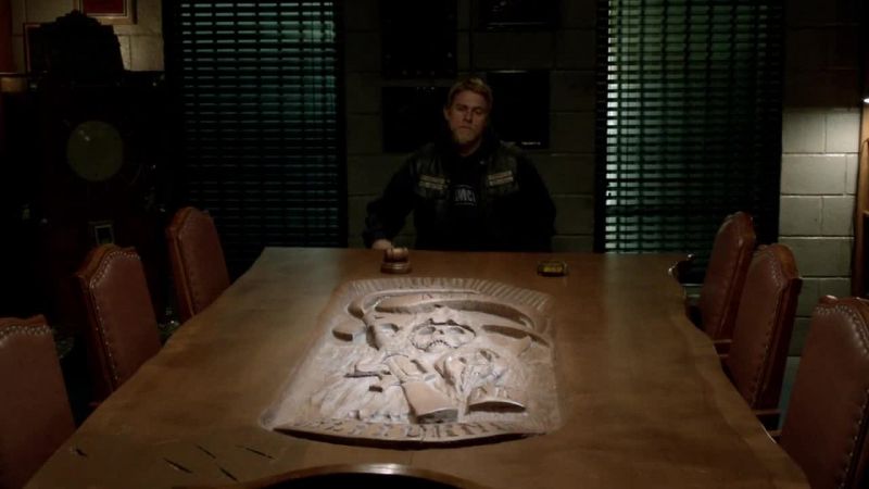 He fills his chamber up with lead