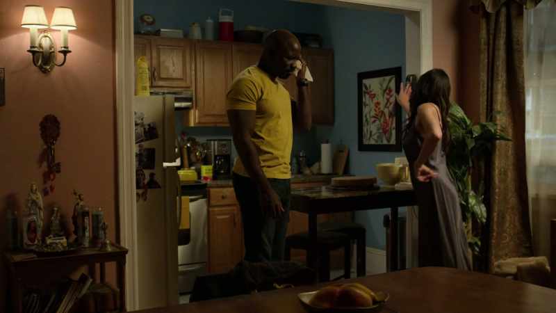 He had this fist and... - [sighs]