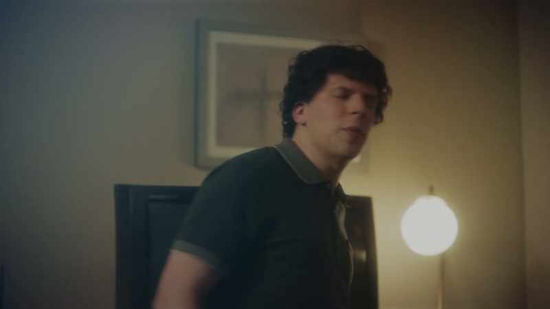 He put his hand on the small of your back