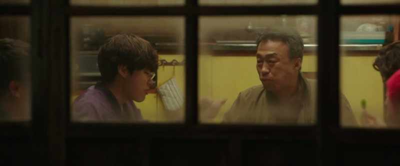 He quit the force and started this garage with Min-jae