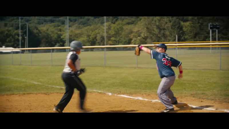 He runs over second, there's two, over to first - Triple play!