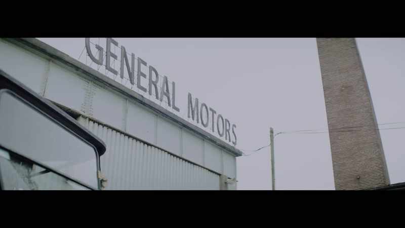 He sets his sights initially on General Motors