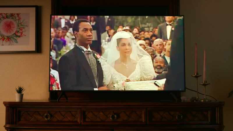 He should've left her with Olivia Pope's daddy and sat down