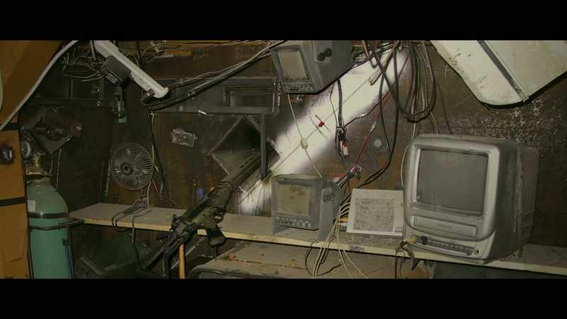 He had them mounted to three monitors inside the tank