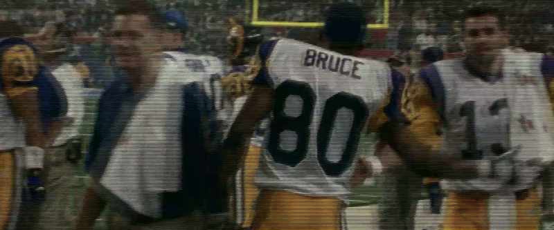 He throws a beautiful pass in the face of pressure