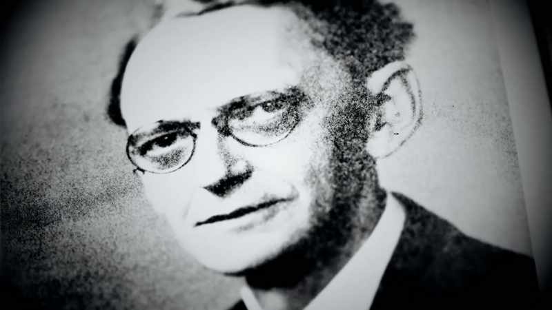 Hebb returned to McGill in 1937
