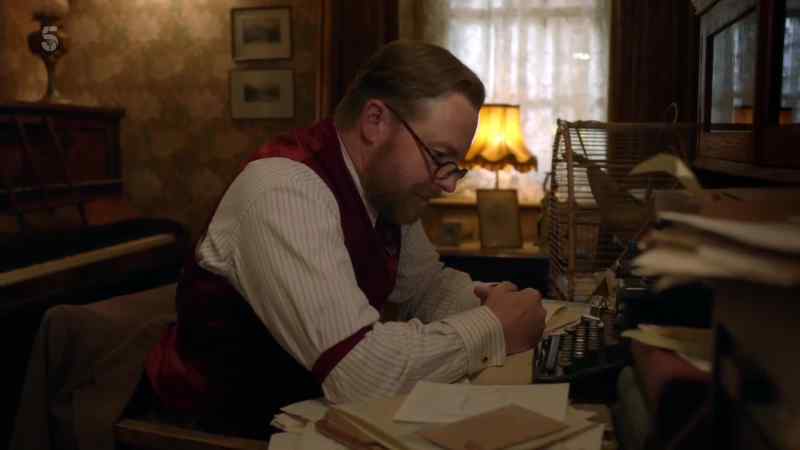 HELEN WRITING