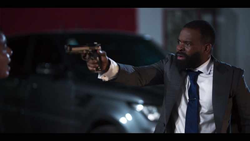 �he was trying to kill her with his bare hands
