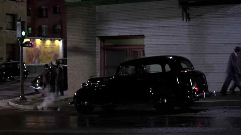 Hello, darling dear. - Hey, sweet daddy