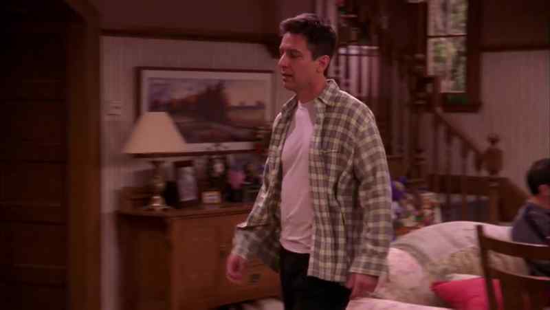 Hello, dear. I've got the extra zeppoles
