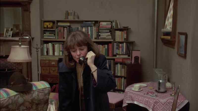 HELLO? HANFF. HI, MAXINE. WAIT TILL I TELL YOU