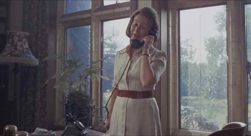 Hello headmaster's secretary; can I help you?