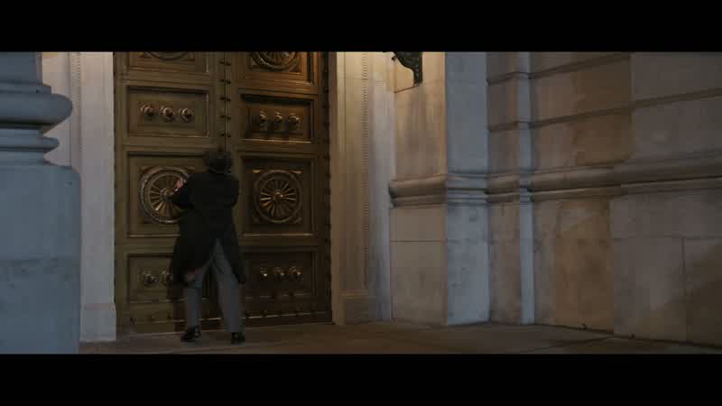 Hello! Hello! Let us in, please! Please, let us in! Hello? Hello? Jane. What? Let's... Let's go fly