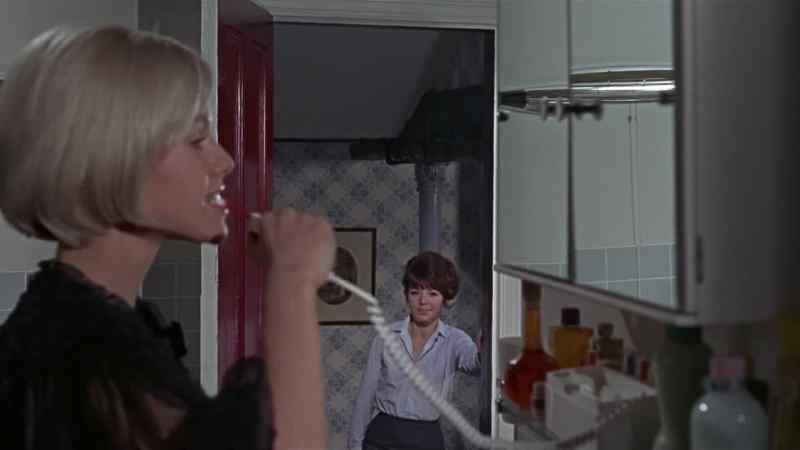 Hello? Hello, Vicki
