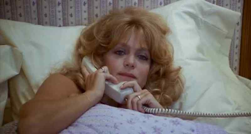 Hello. - I can't sleep. Can you?