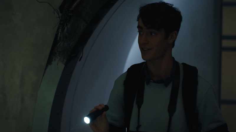 Hello? If there are aliens here, I come in peace!