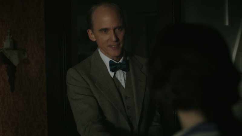 Hello. - I'm Dr. Flint