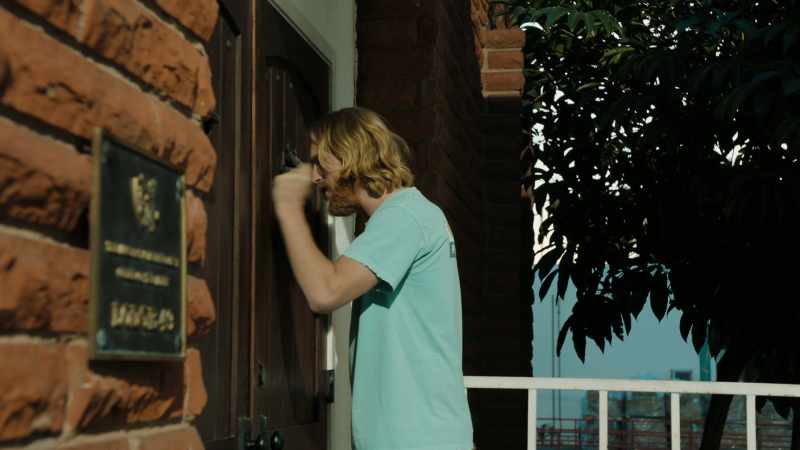 Hello? Is there anybody... Is there anybody in there?