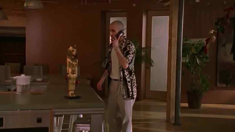 Hello? Lagerfeld