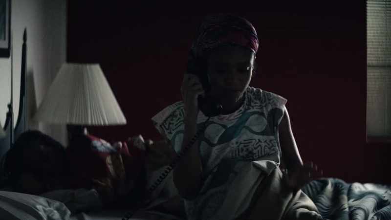 � Hello? - Mia