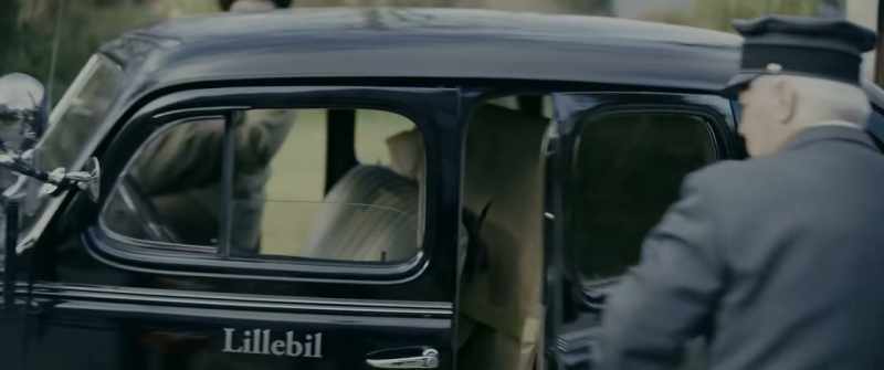 Hello. - Welcome, Aunt Agnes