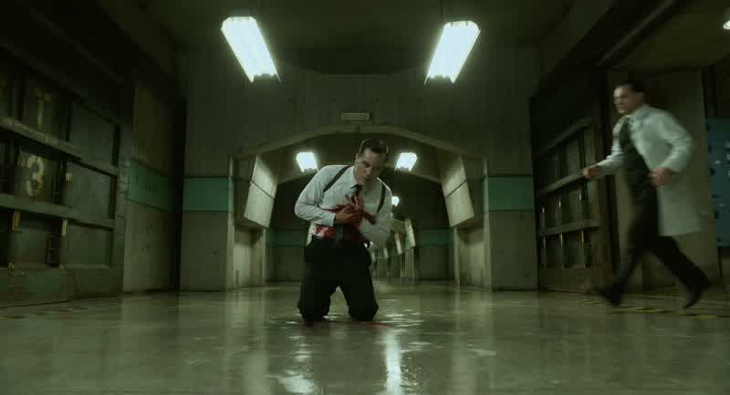 Help! He's losing blood! Help! Come on, come on