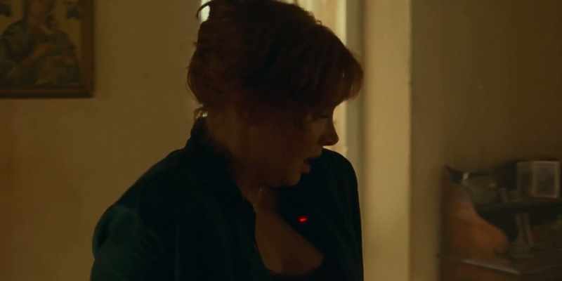 [Henry] Charlotte, be careful. - Yeah, I will