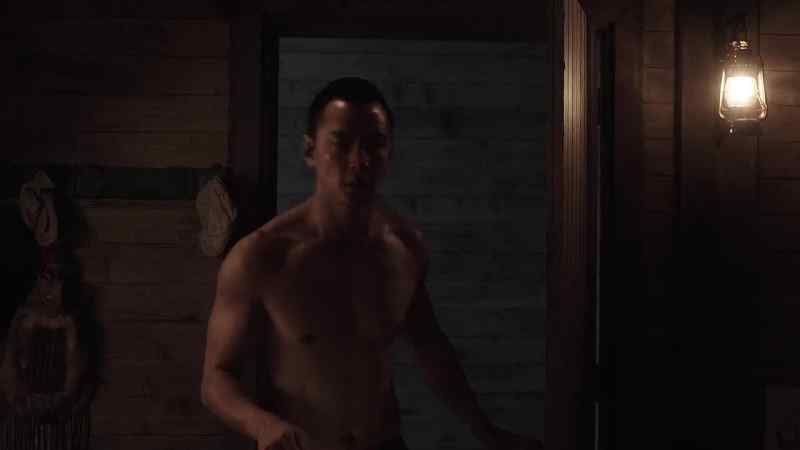 (HENRY GROANING) - Henry?