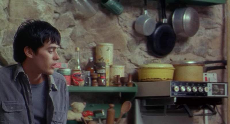 Her name's Romy Thomas