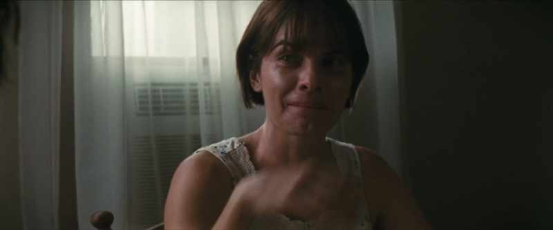 Her ring to give to her, okay? - Mm-hmm