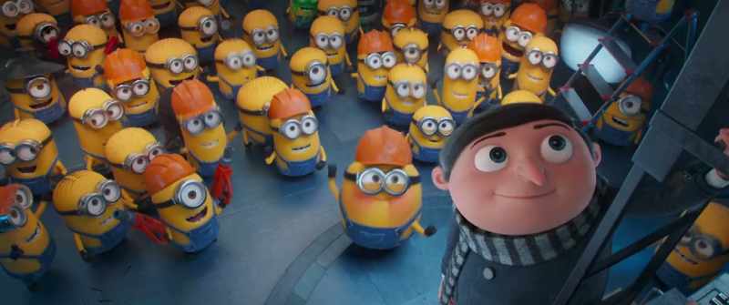 Here comes Gru! - [cheering, laughing]